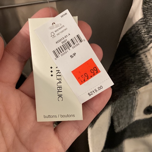 Shacket - Picture 6 of 7